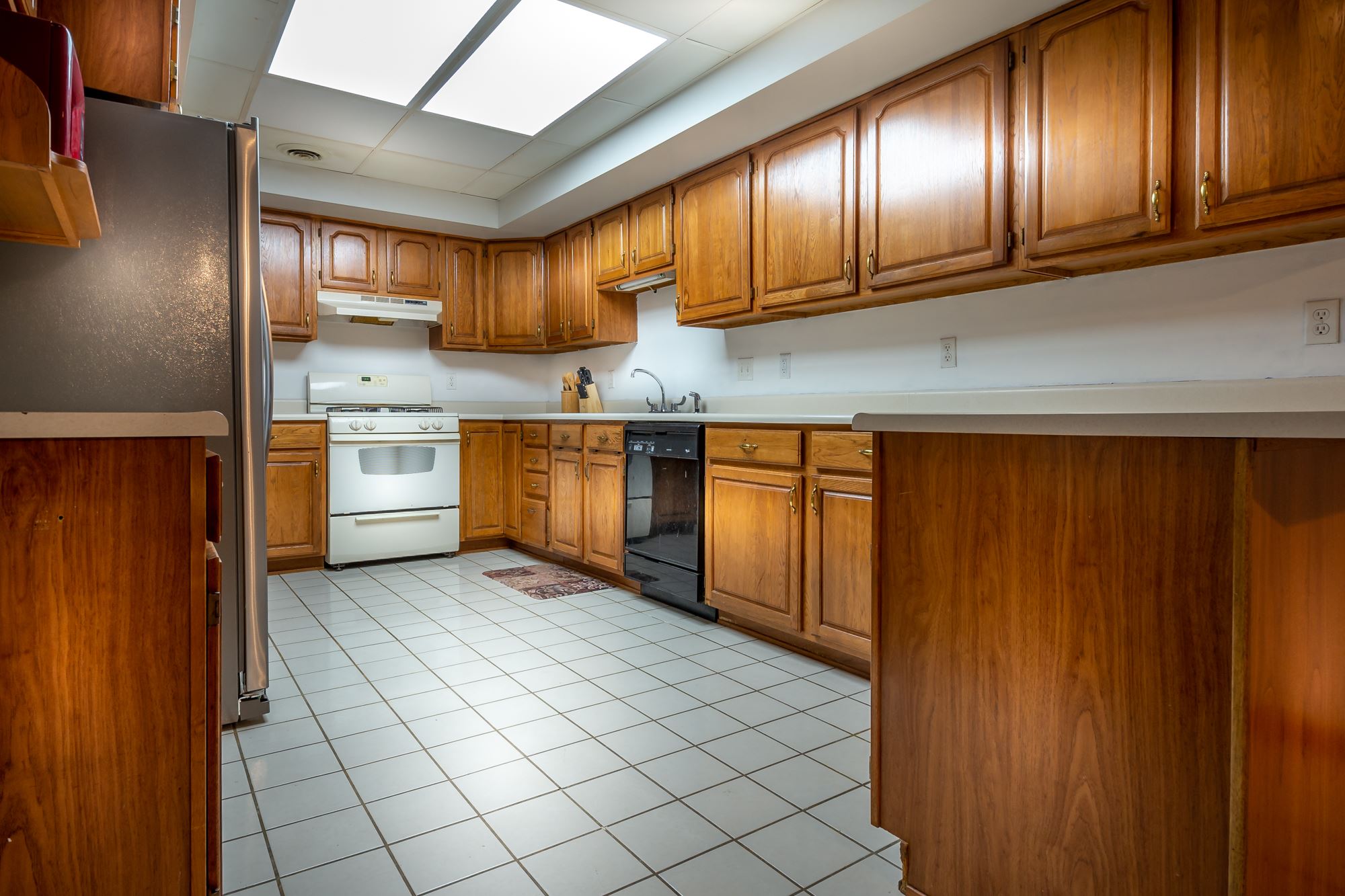 1108 Rabus Drive Fort Wayne, IN 46825 - Photo 3 of 36