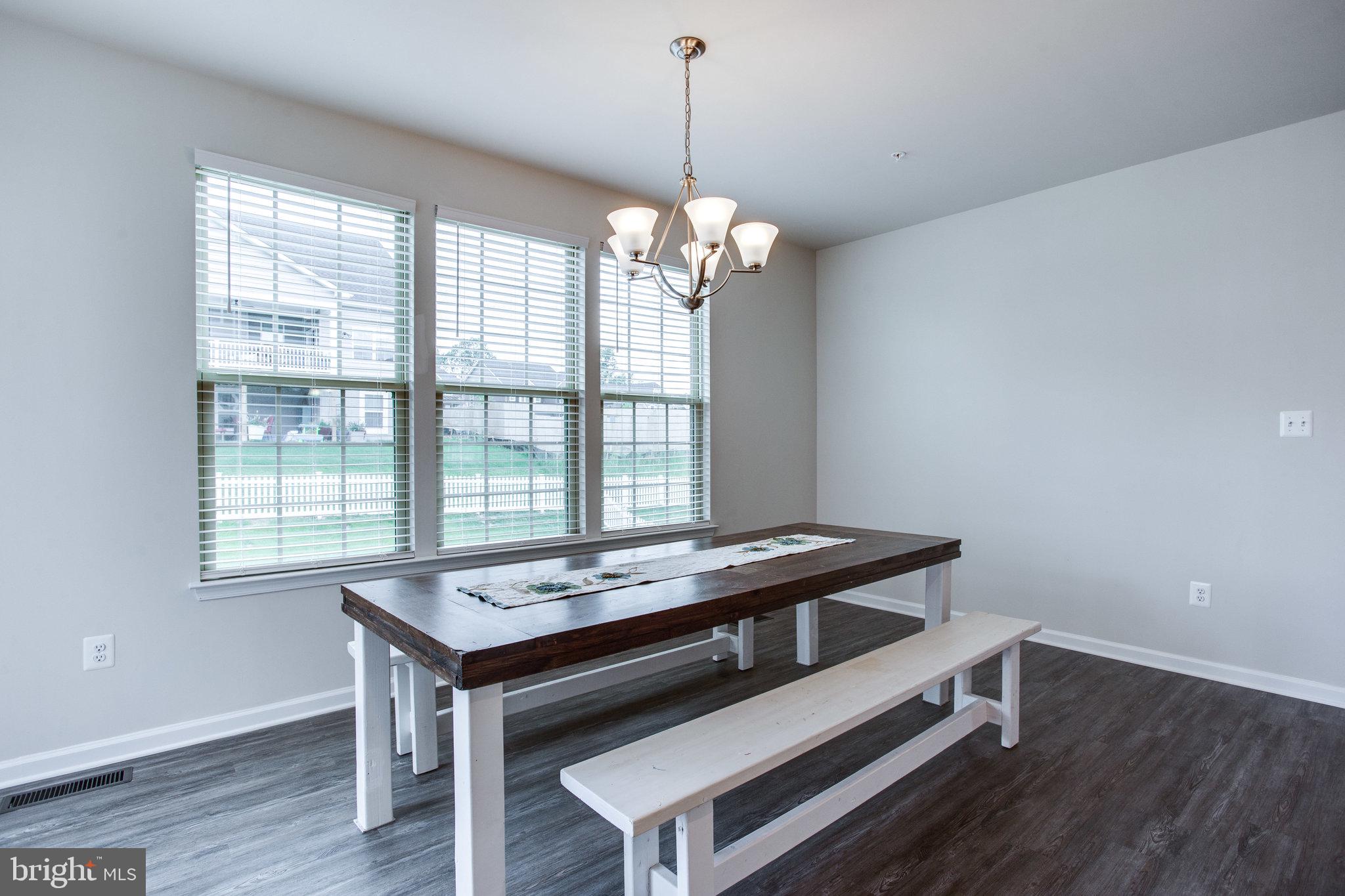 702 Potterfields Court Brunswick, MD 21716 - Photo 27 of 91 farm table for sale