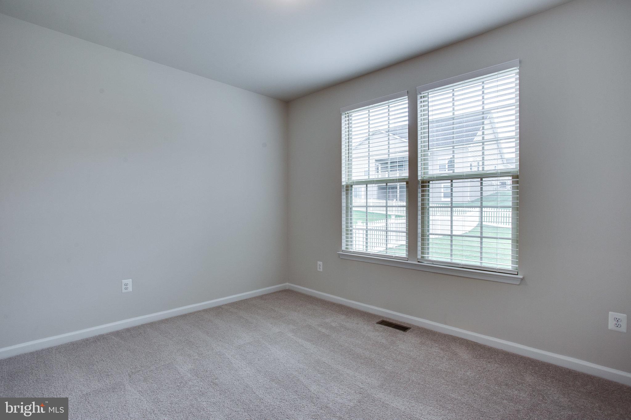702 Potterfields Court Brunswick, MD 21716 - Photo 34 of 91 first floor office near garage