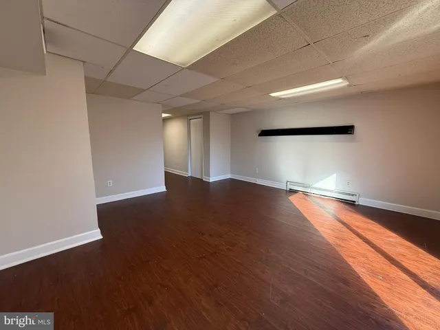 $1,895 | 534 Olde Greenwich Circle, Fredericksburg, VA 22408