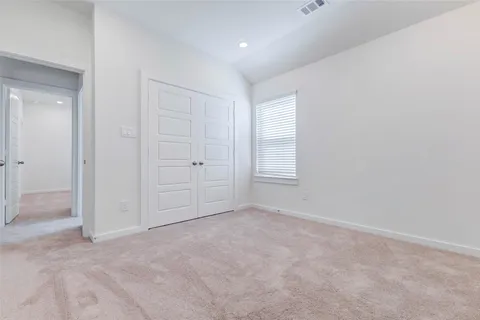 $299,000 | 6467 Escondido Drive, Rosharon, TX 77583