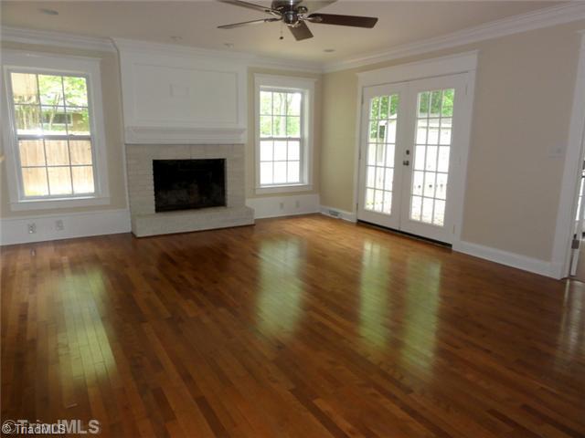 406 Mendenhall Road Jamestown, NC 27282 - Photo 7 of 16 Den/Family/Great Room.