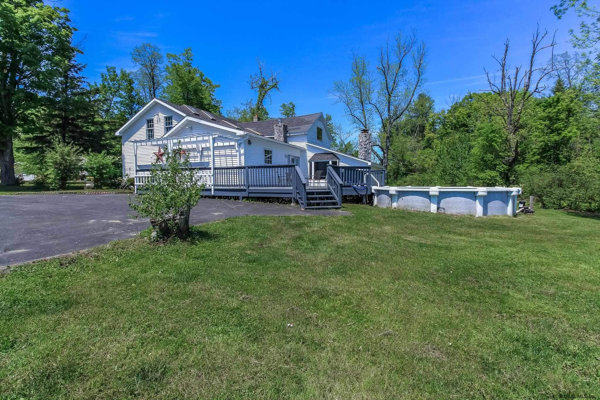 785 Midline Road Perth, NY 12010 - Photo 4 of 60 Photo 4