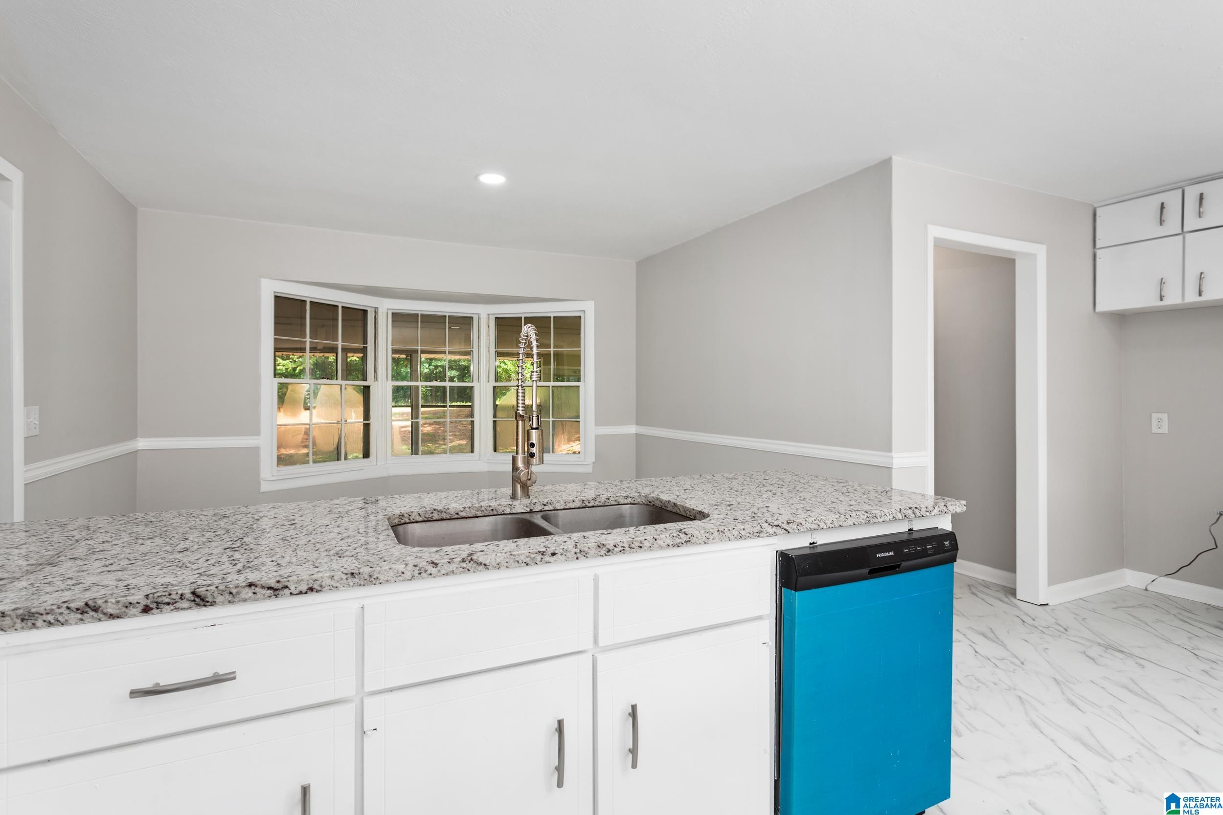 5104 N Road Anniston, AL 36206 - Photo 9 of 37