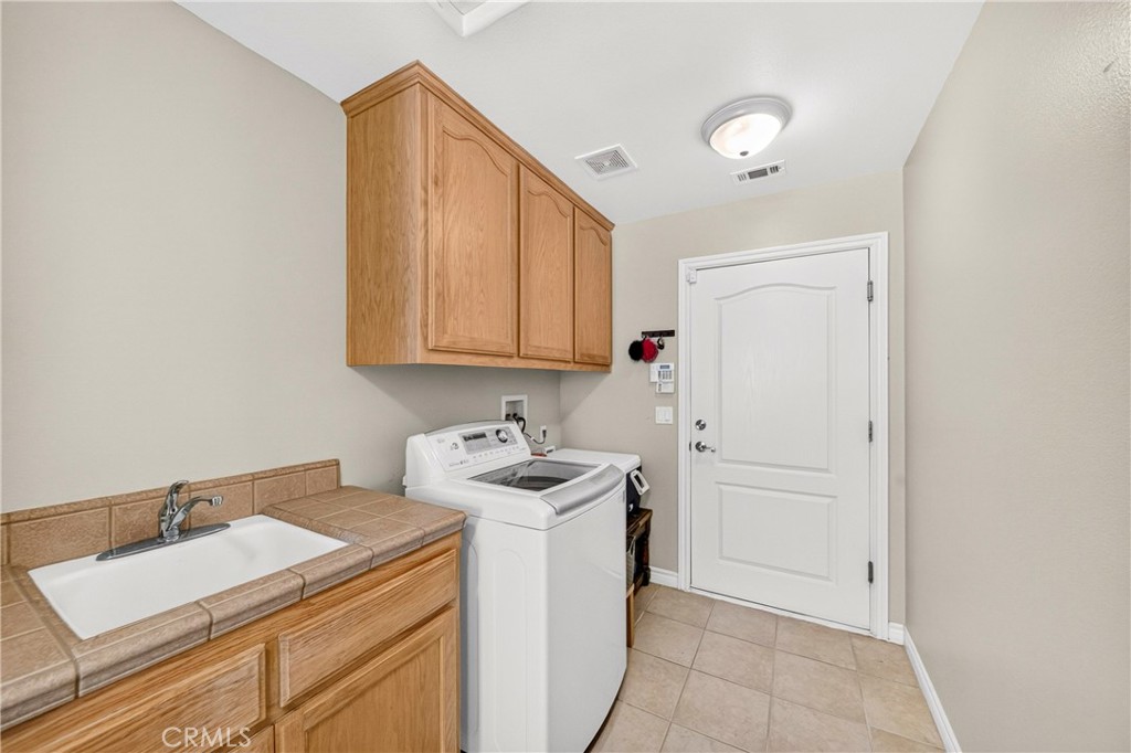 10624 Nugget Road Phelan, CA 92371 - Photo 35 of 70