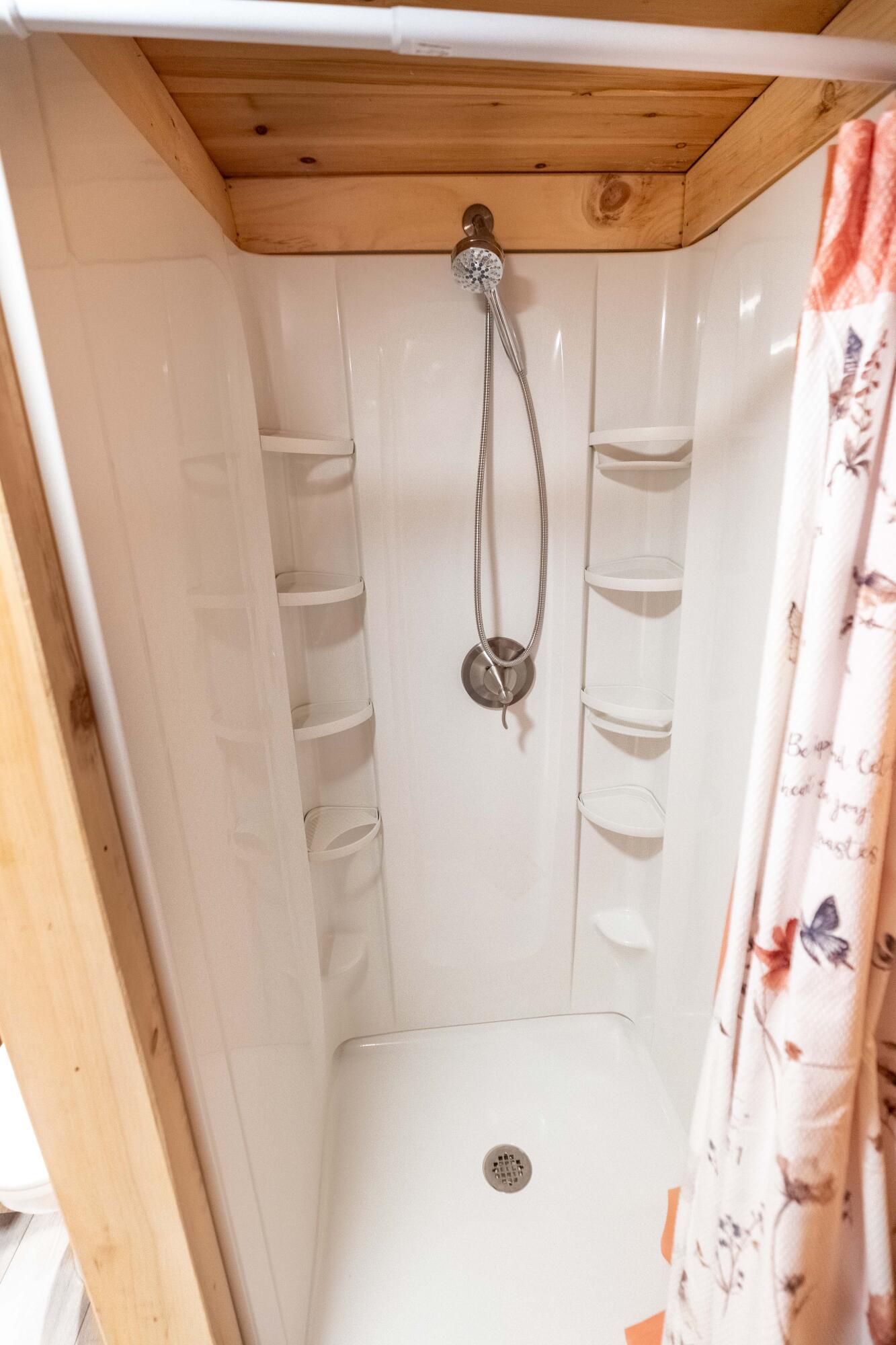 107 Mill River Road Harrington, ME 04643 - Photo 24 of 42 Shower