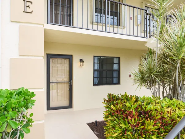 $2,500 | 1101 Pinecrest Circle, Unit E, Jupiter, FL 33458