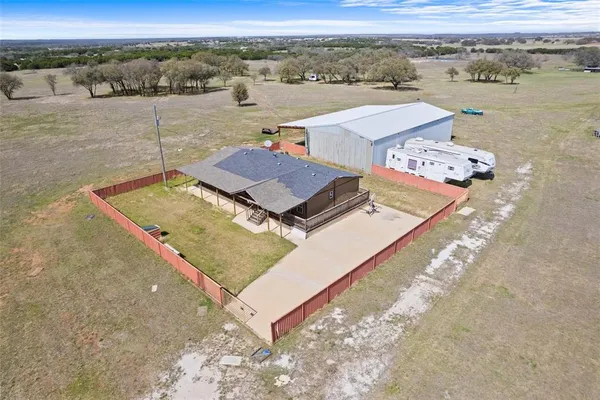 $849,900 | 277 Deer Shadow Circle, Whitney, TX 76692