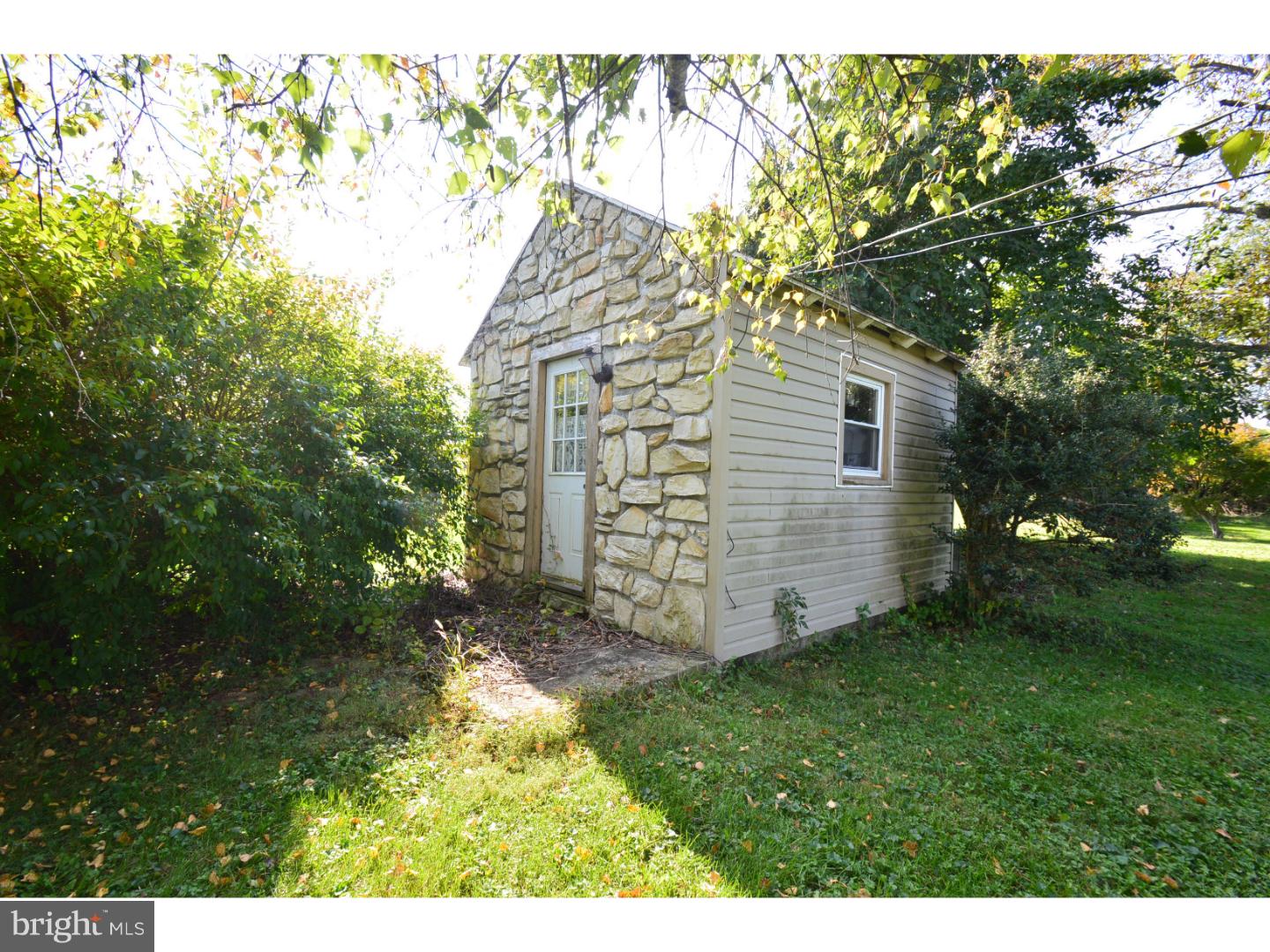 2844 Moselem Spring Road Fleetwood, PA 19522 - Photo 14 of 17 Gallery Image 14