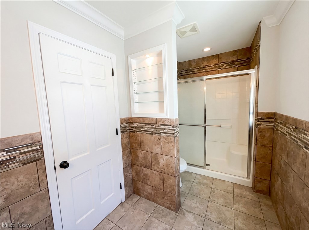 2330 Thurmont Road Akron, OH 44313 - Photo 10 of 26 Gallery Image 10
