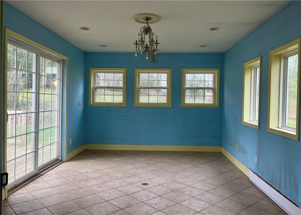 346 Mahood Road Butler, PA 16001 - Photo 5 of 16 All Seasons Room