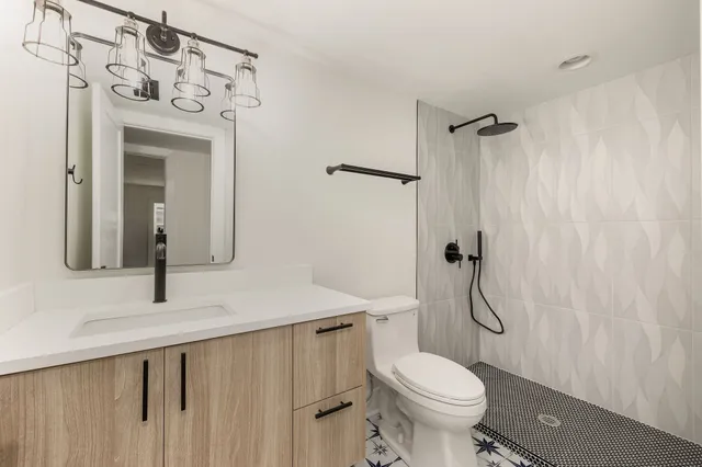 $1,130,000 | 709 Tahlena Avenue, Madison, TN 37115