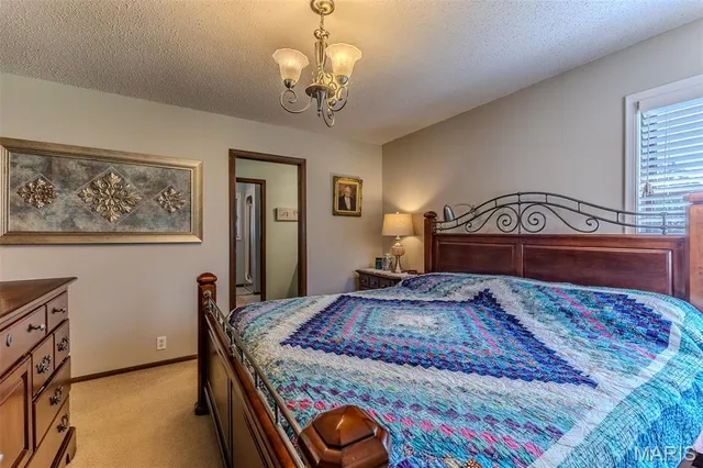 $379,900 | 30672 Hwy Bb, Lebanon, MO 65536