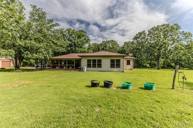 $379,900 | 30672 Hwy Bb, Lebanon, MO 65536