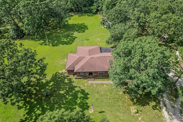 $379,900 | 30672 Hwy Bb, Lebanon, MO 65536