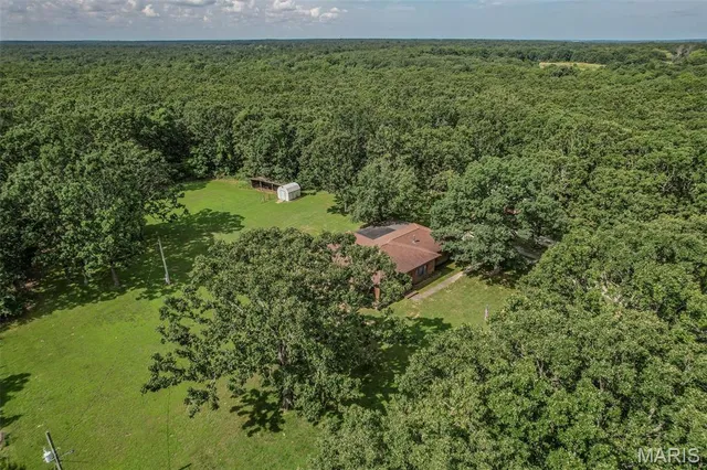 $379,900 | 30672 Hwy Bb, Lebanon, MO 65536