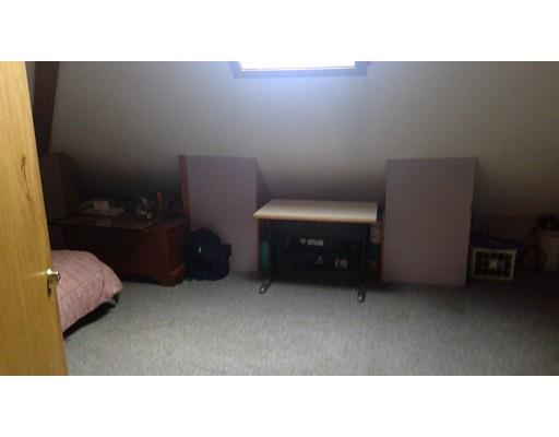 49 Gold Street Springfield, MA 01107 - Photo 12 of 13