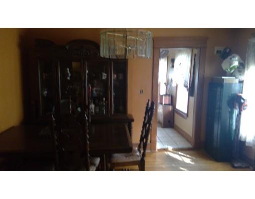 49 Gold Street Springfield, MA 01107 - Photo 4 of 13