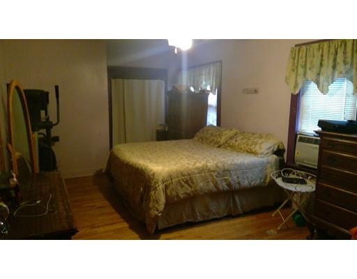 49 Gold Street Springfield, MA 01107 - Photo 6 of 13