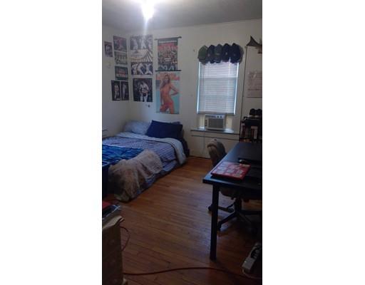 49 Gold Street Springfield, MA 01107 - Photo 9 of 13
