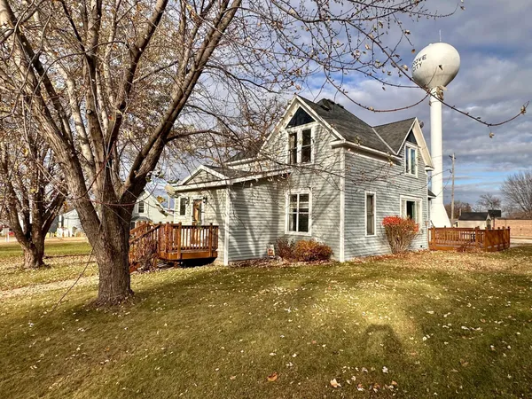 $159,000 | 111 4th Street South, Grove City, MN 56243