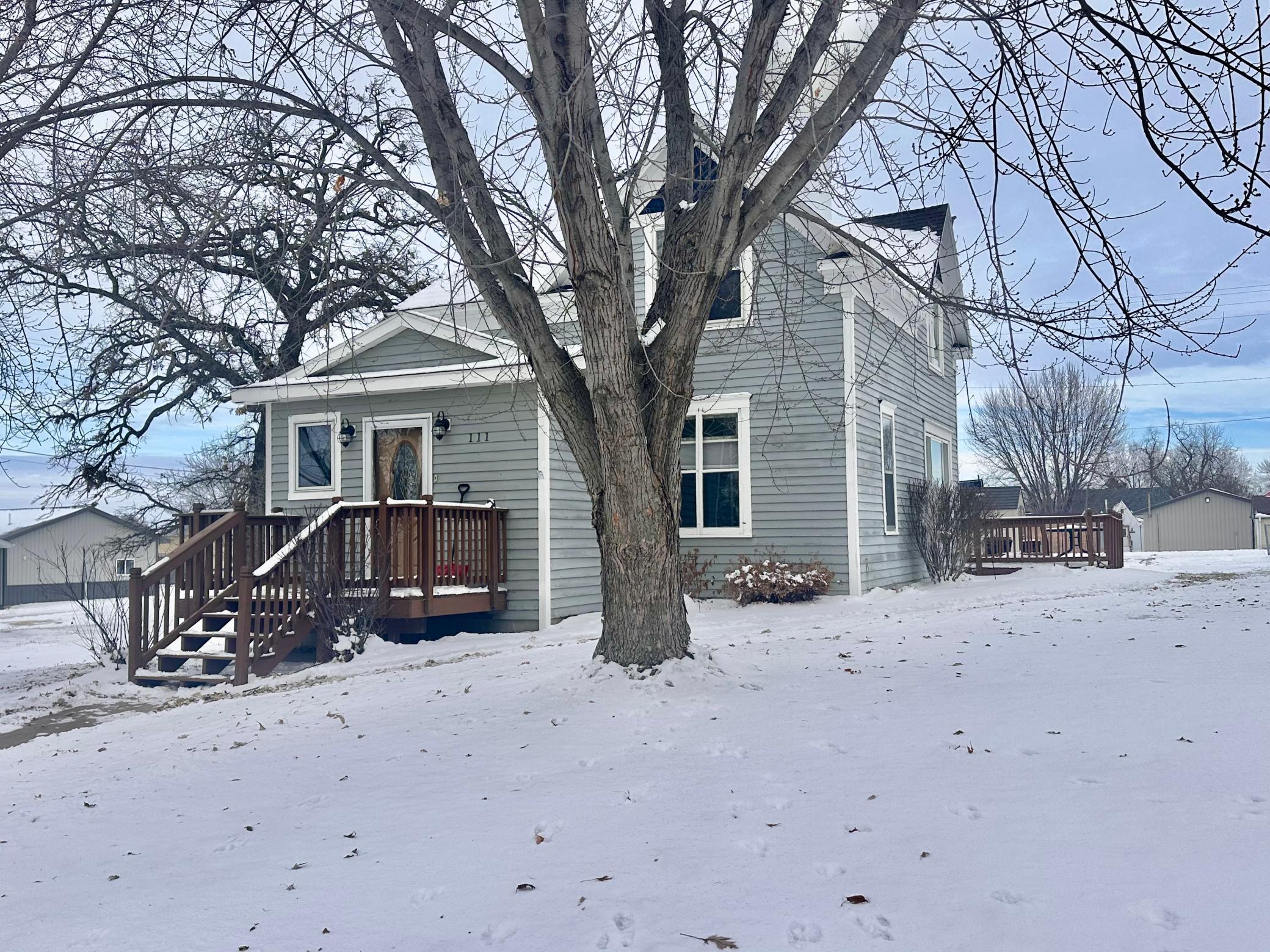 111 4th Street South Grove City, MN 56243 - Photo 4 of 41