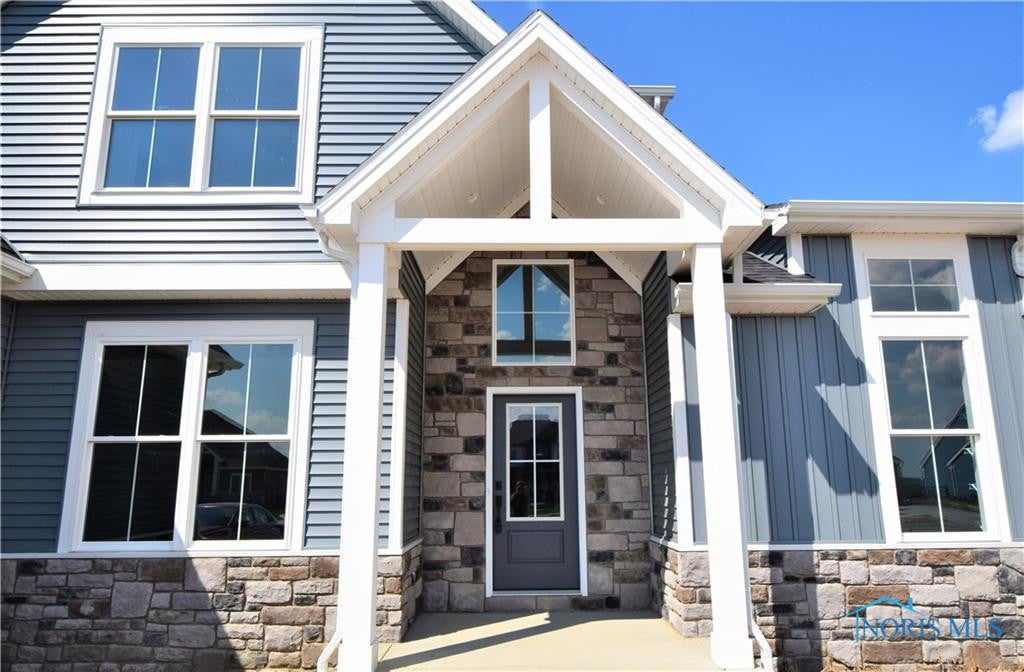 9534 Rockingham Drive Whitehouse, OH 43571 - Photo 2 of 38 Gallery Image 2
