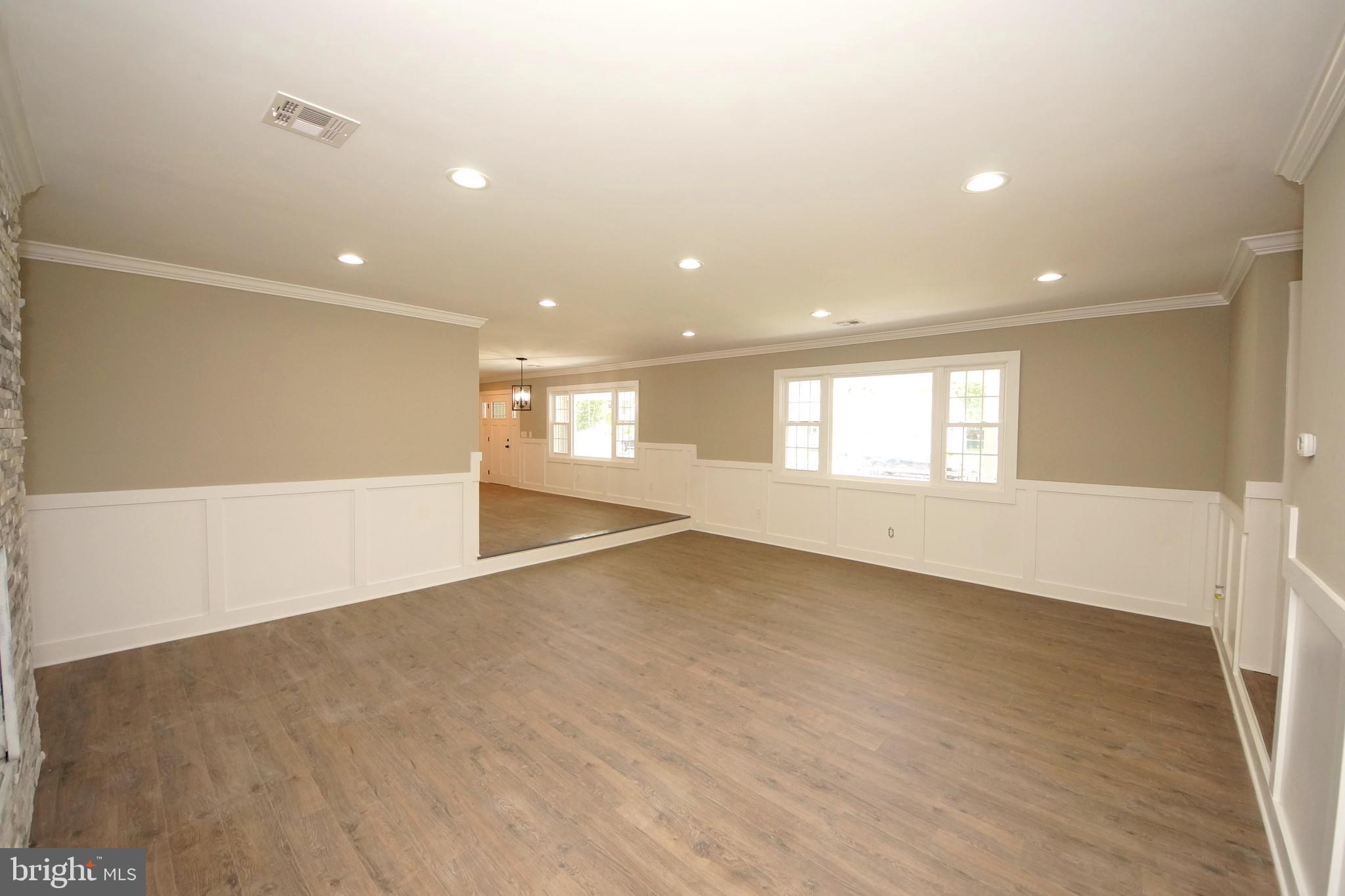 206 Comp Street Hamilton, NJ 08619 - Photo 15 of 41
