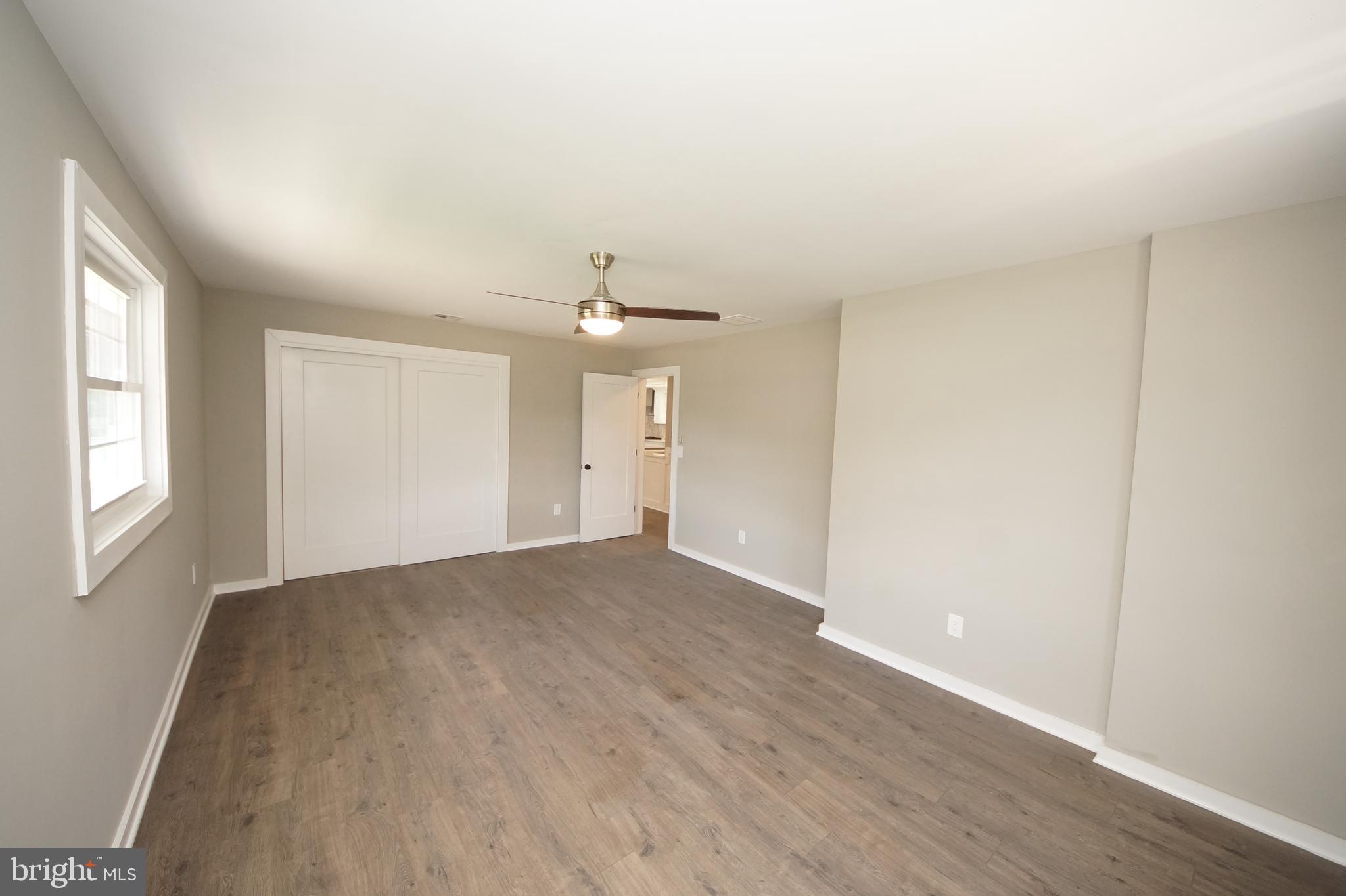 206 Comp Street Hamilton, NJ 08619 - Photo 17 of 41