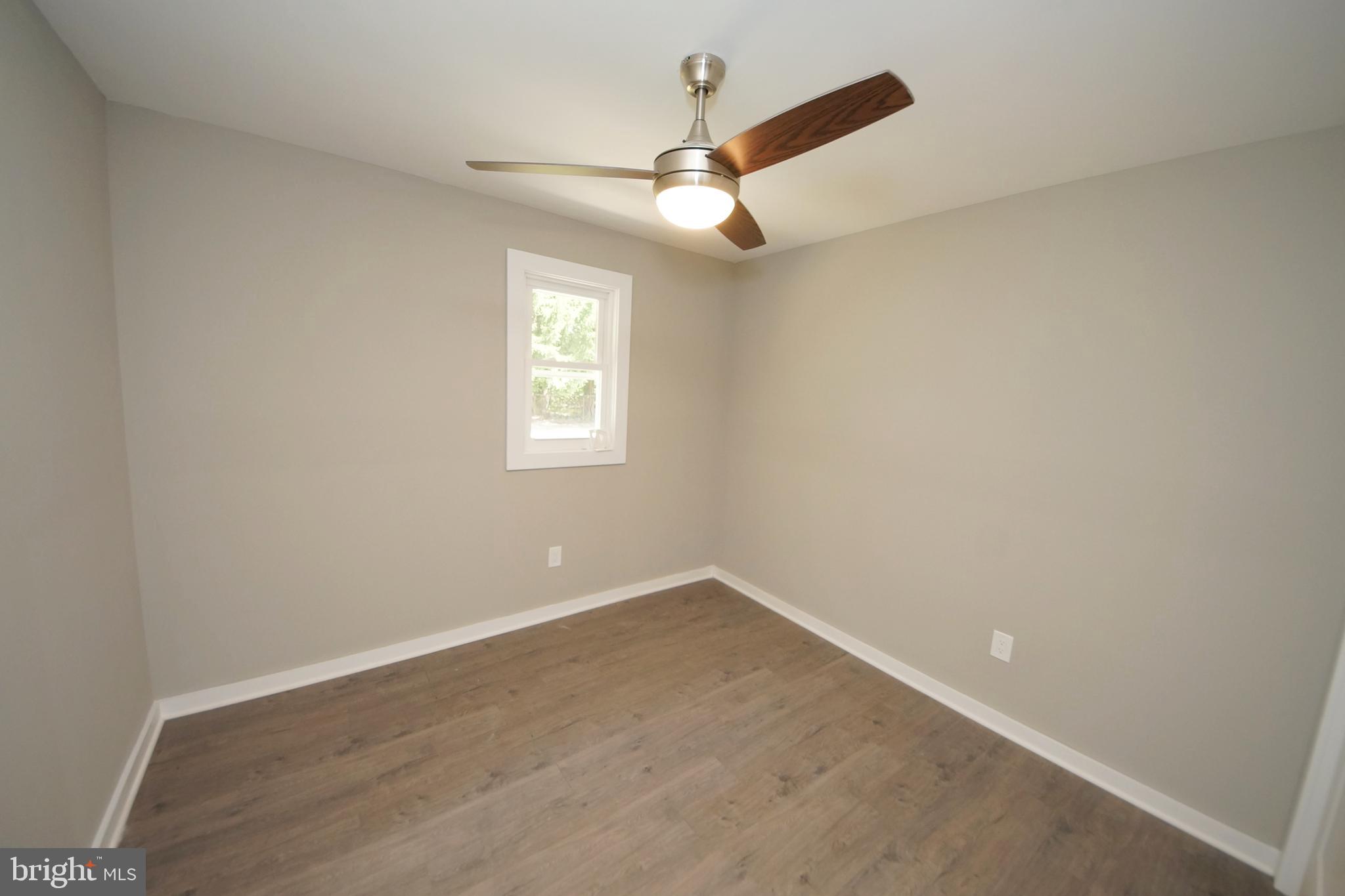 206 Comp Street Hamilton, NJ 08619 - Photo 30 of 41