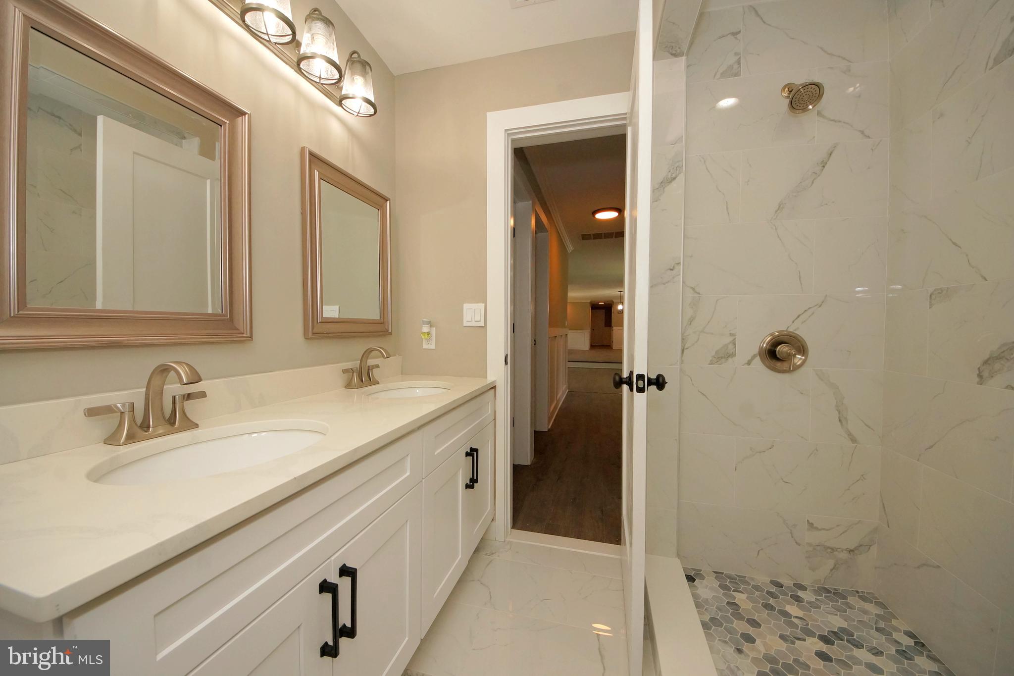 206 Comp Street Hamilton, NJ 08619 - Photo 31 of 41