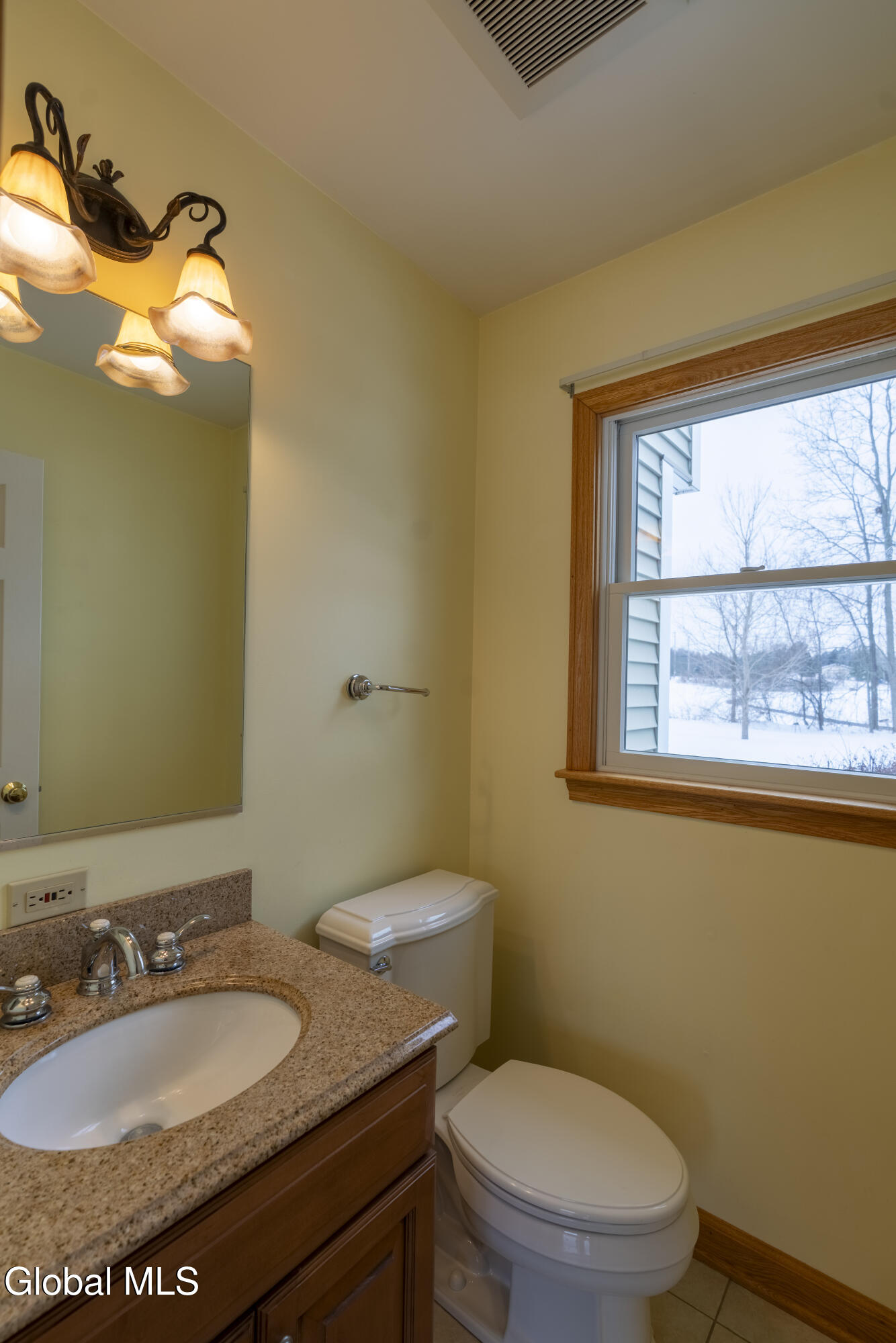 182 Charlton Road Ballston, NY 12020 - Photo 17 of 47 182 Charlton-36