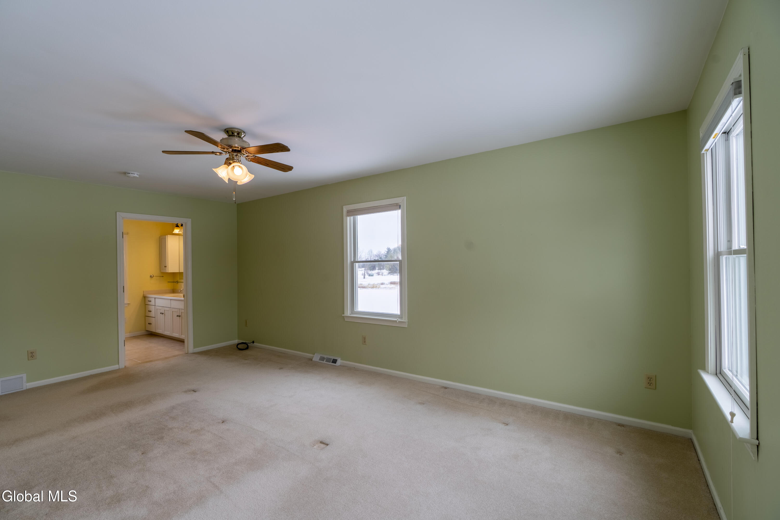 182 Charlton Road Ballston, NY 12020 - Photo 20 of 47 182 Charlton-24