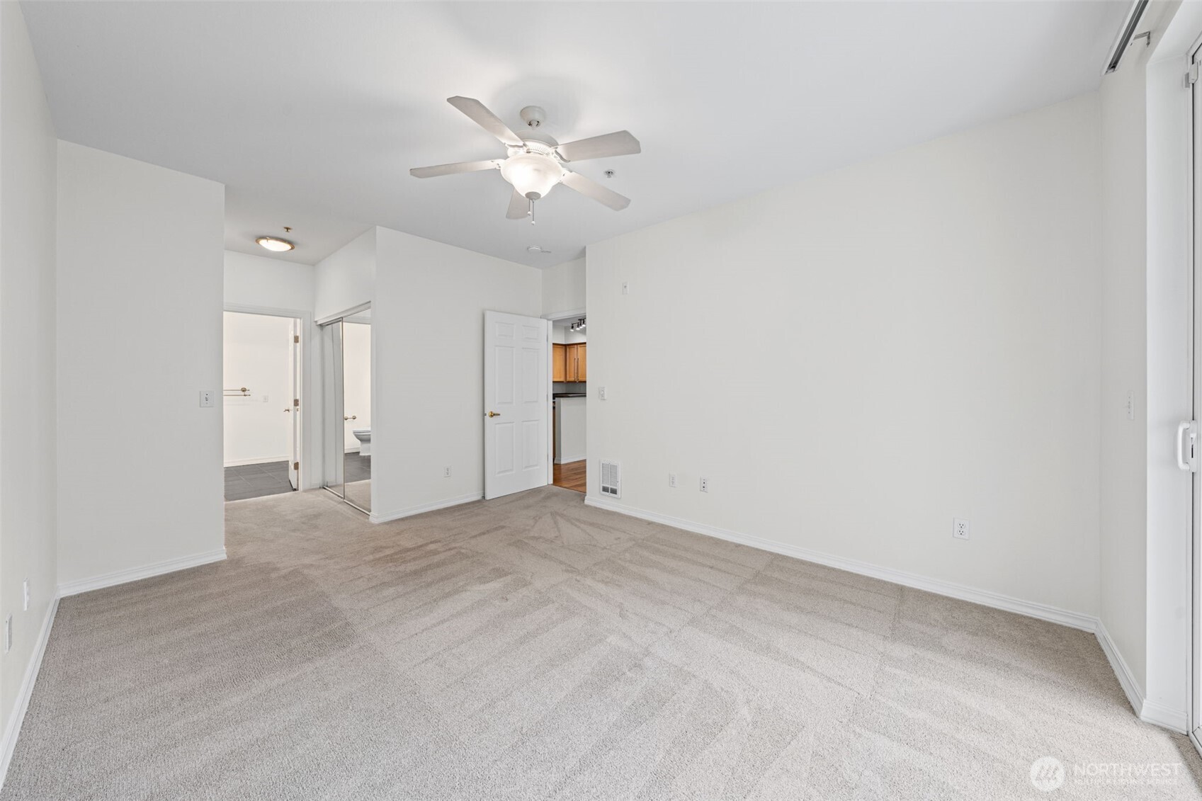 440 Maple Avenue Southwest, Unit A104 Renton, WA 98057 - Photo 15 of 21