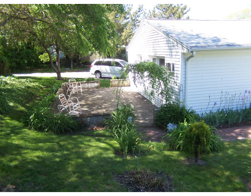 2 Christine Road Hull, MA 02045 - Photo 12 of 14 Gallery Image 12