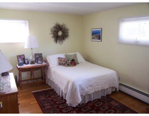 2 Christine Road Hull, MA 02045 - Photo 5 of 14 Gallery Image 5
