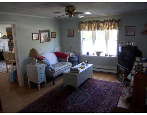2 Christine Road Hull, MA 02045 - Photo 8 of 14 Gallery Image 8