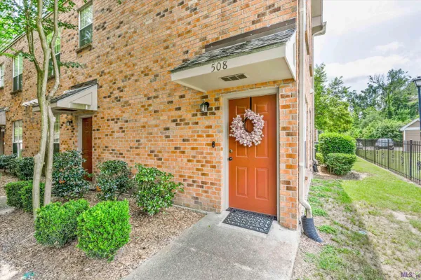 $1,850 | 4464 Highland Road, Unit 508, Baton Rouge, LA 70808