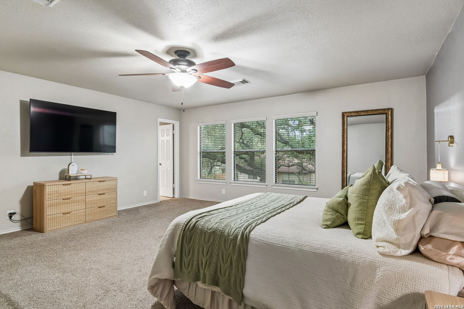 9326 Moonlit Glade Road Helotes, TX 78023 - Photo 25 of 50