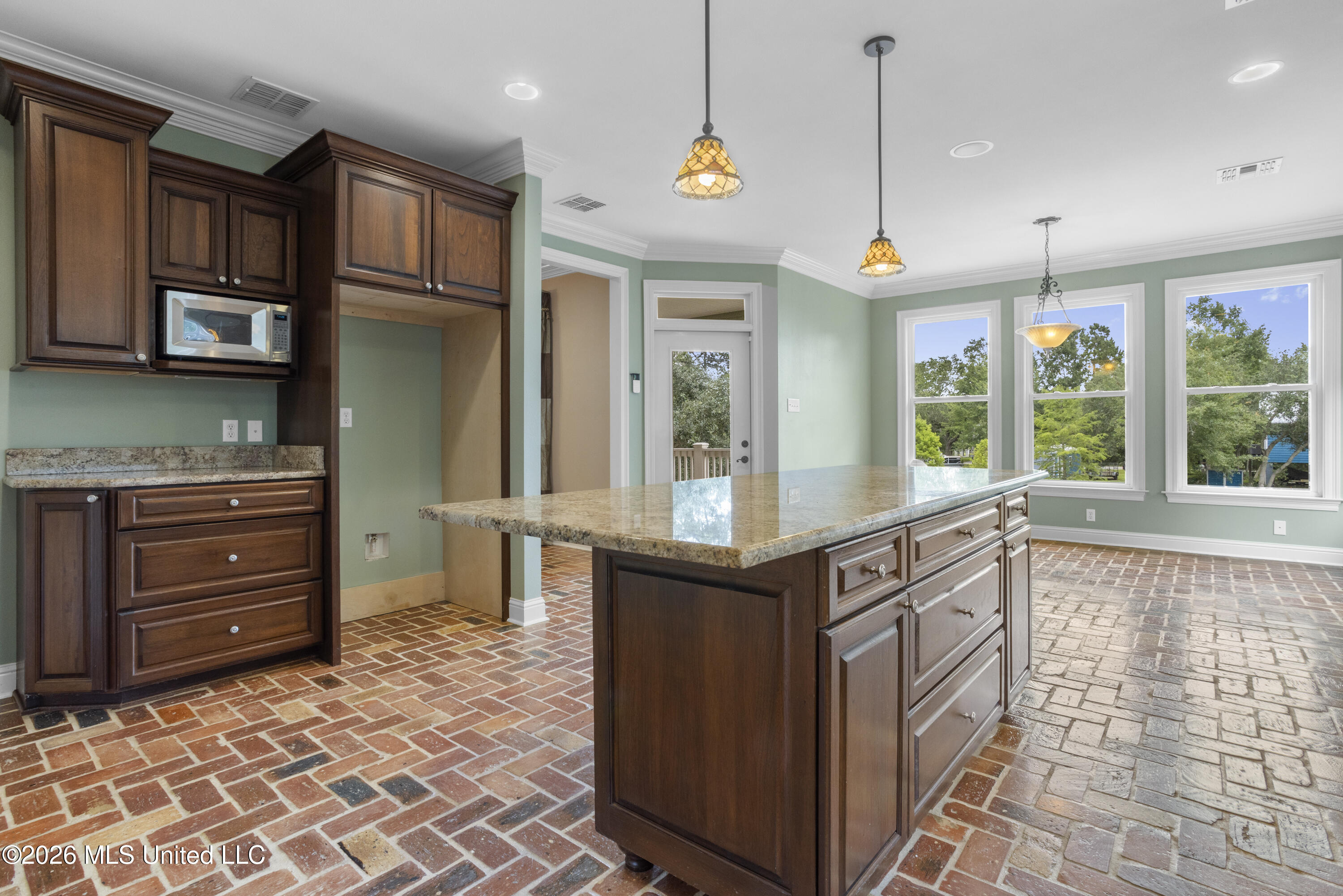 10051 Cain Road Bay St. Louis, MS 39520 - Photo 26 of 92 00020