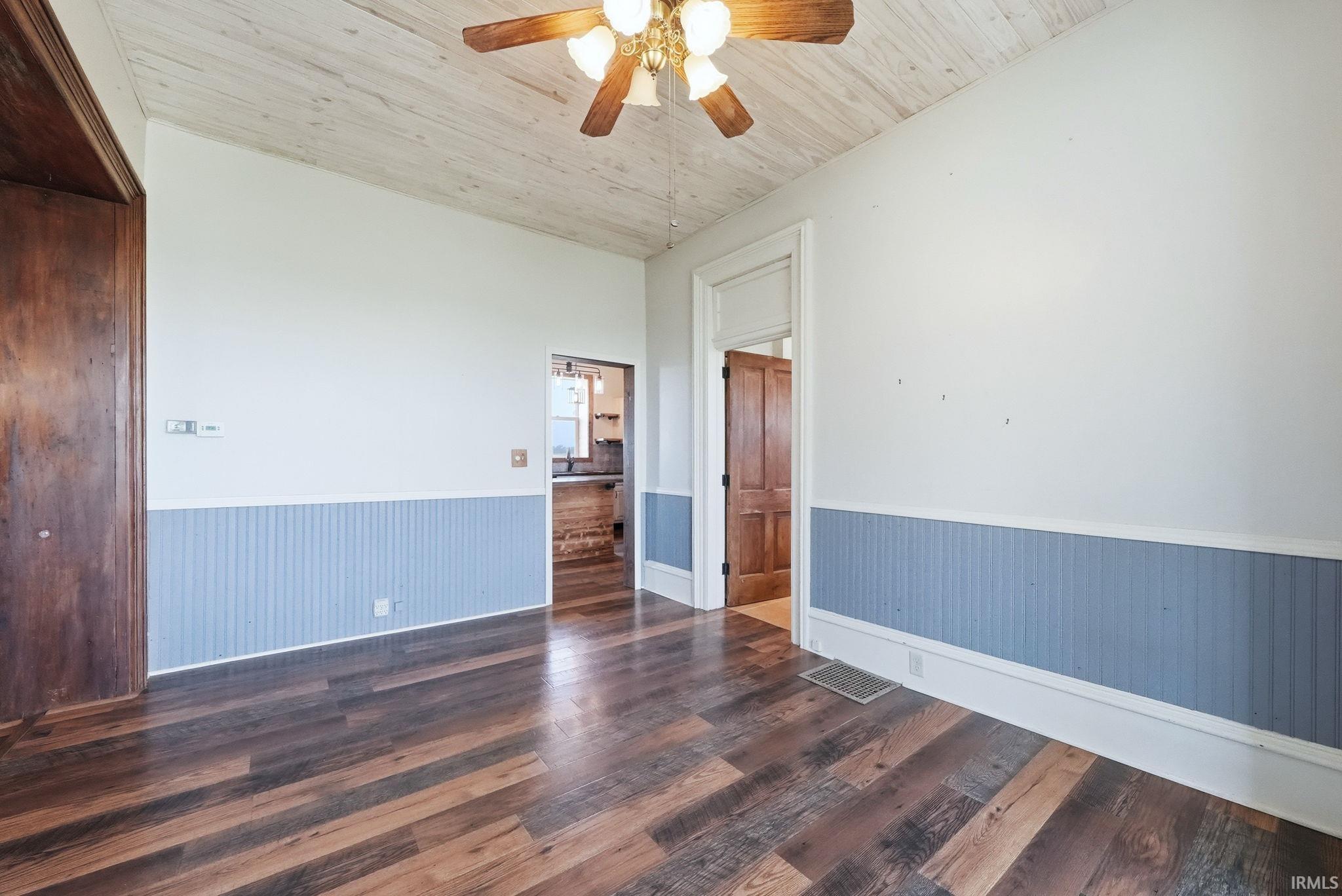 2113 Highway 1 Butler, IN 46721 - Photo 21 of 38