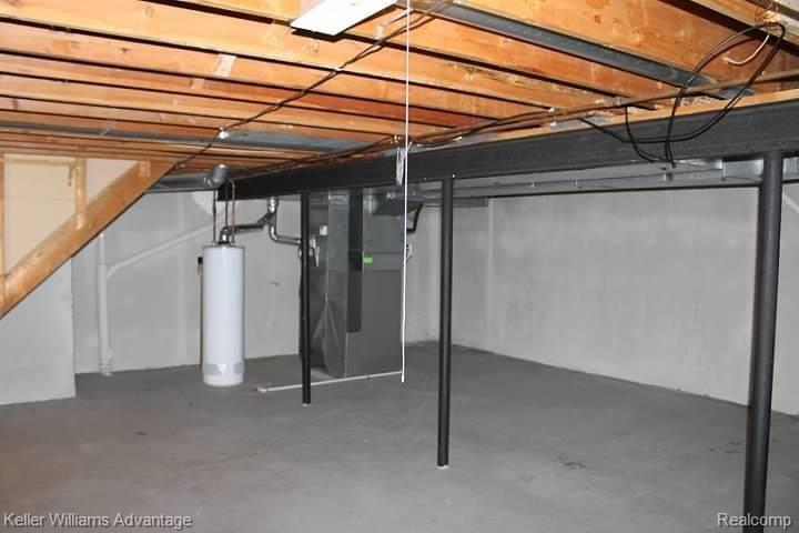 2386 Pleasant View Drive Rochester Hills, MI 48306 - Photo 23 of 25