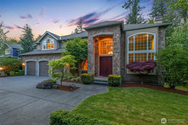 $2,350,000 | 25846 Northeast 4th Place, Sammamish, WA 98074