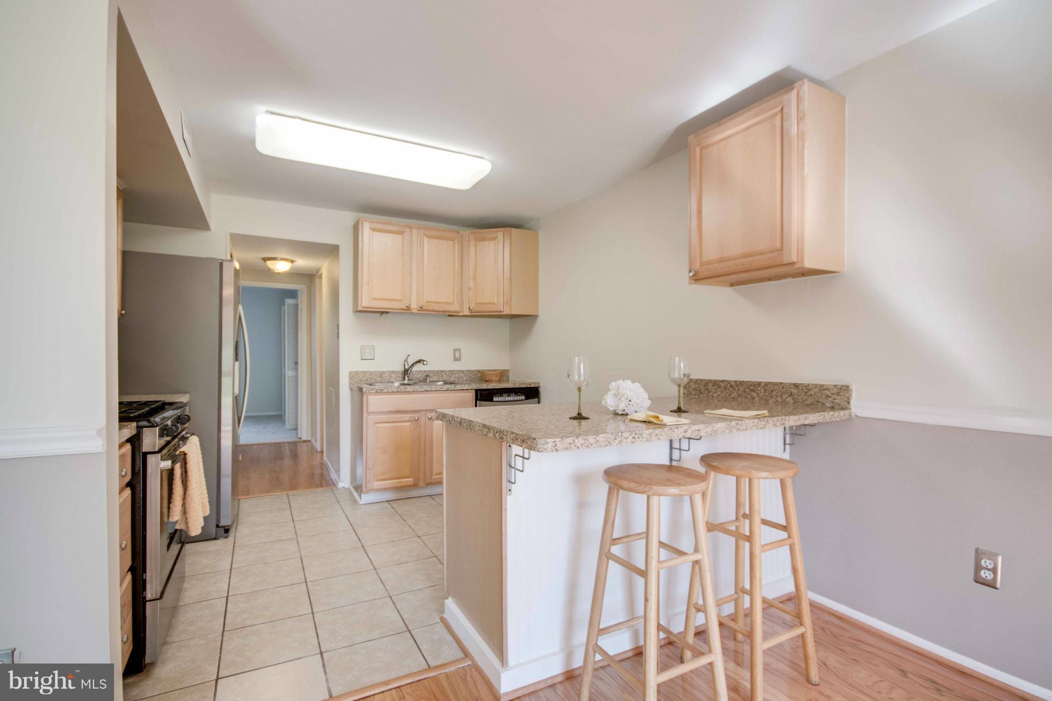 2008 Colts Neck Road, Unit 1A Reston, VA 20191 - Photo 11 of 23 Kitchen