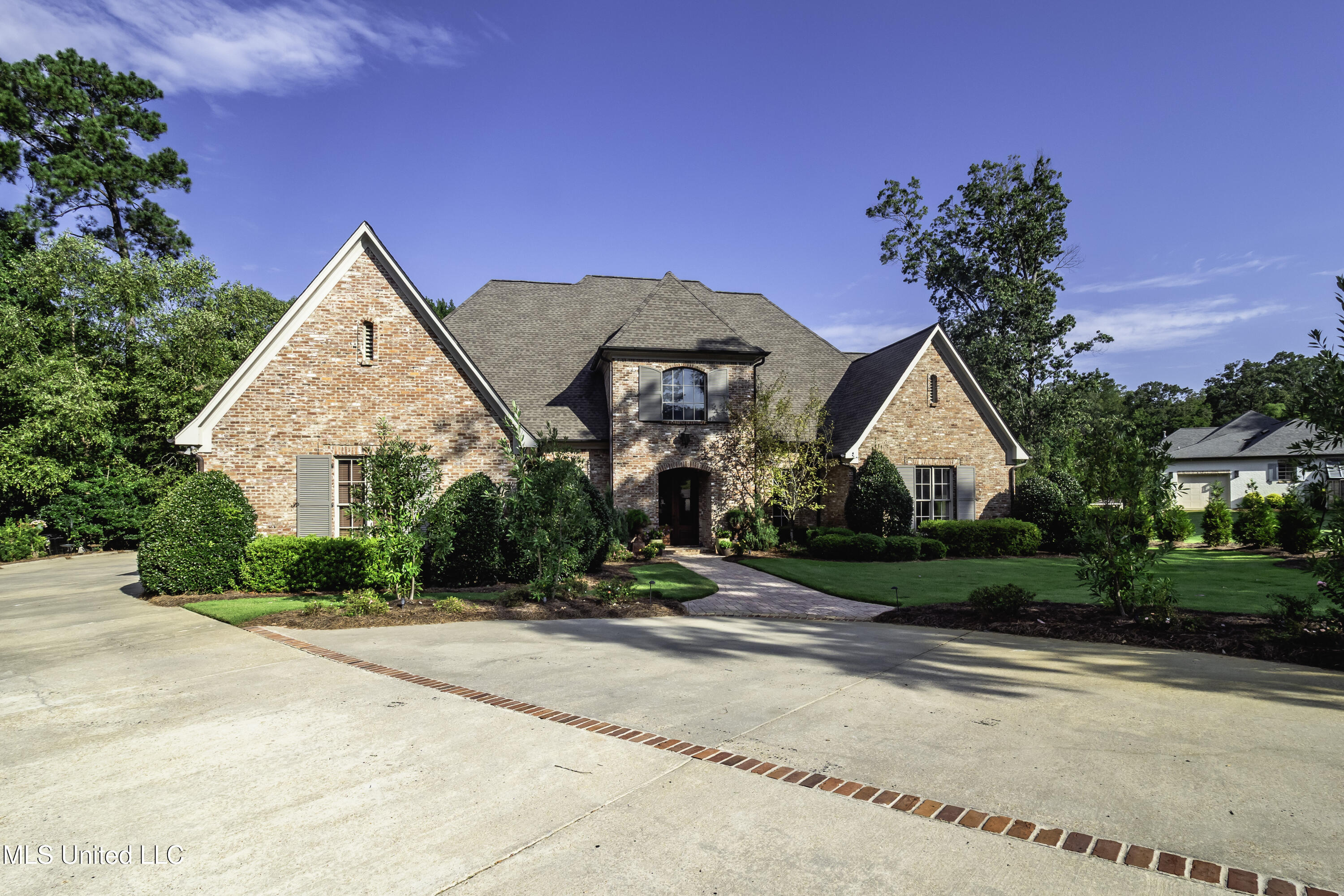 104 Cherry Laurel Court Ridgeland, MS 39157 - Photo 3 of 80 P8220003