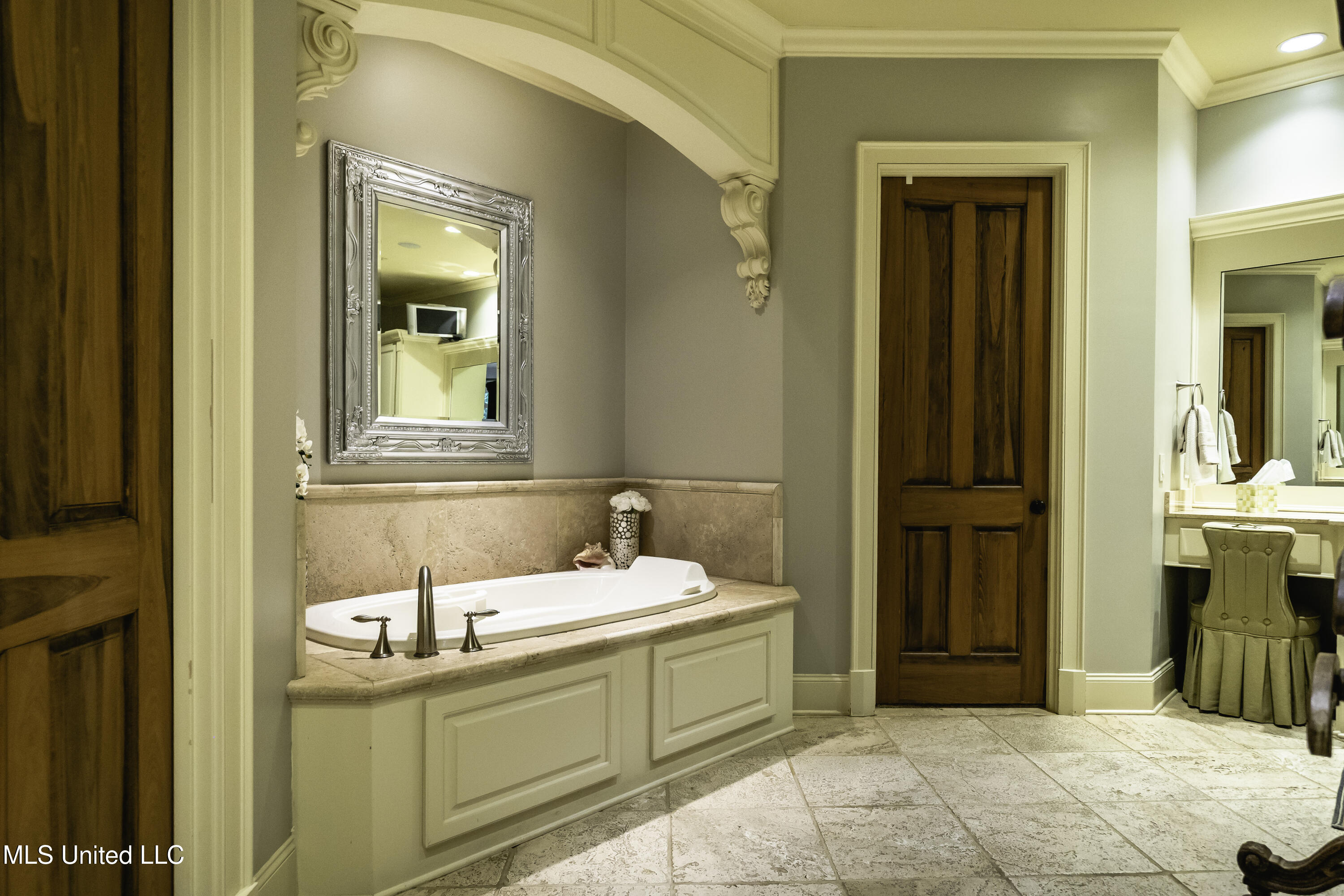 104 Cherry Laurel Court Ridgeland, MS 39157 - Photo 35 of 80 P8220060