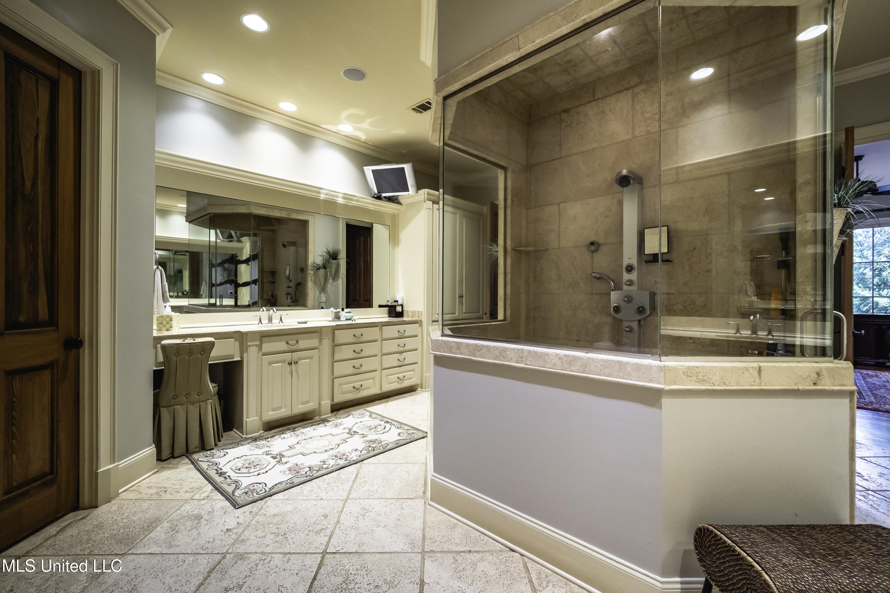 104 Cherry Laurel Court Ridgeland, MS 39157 - Photo 37 of 80 P8260002