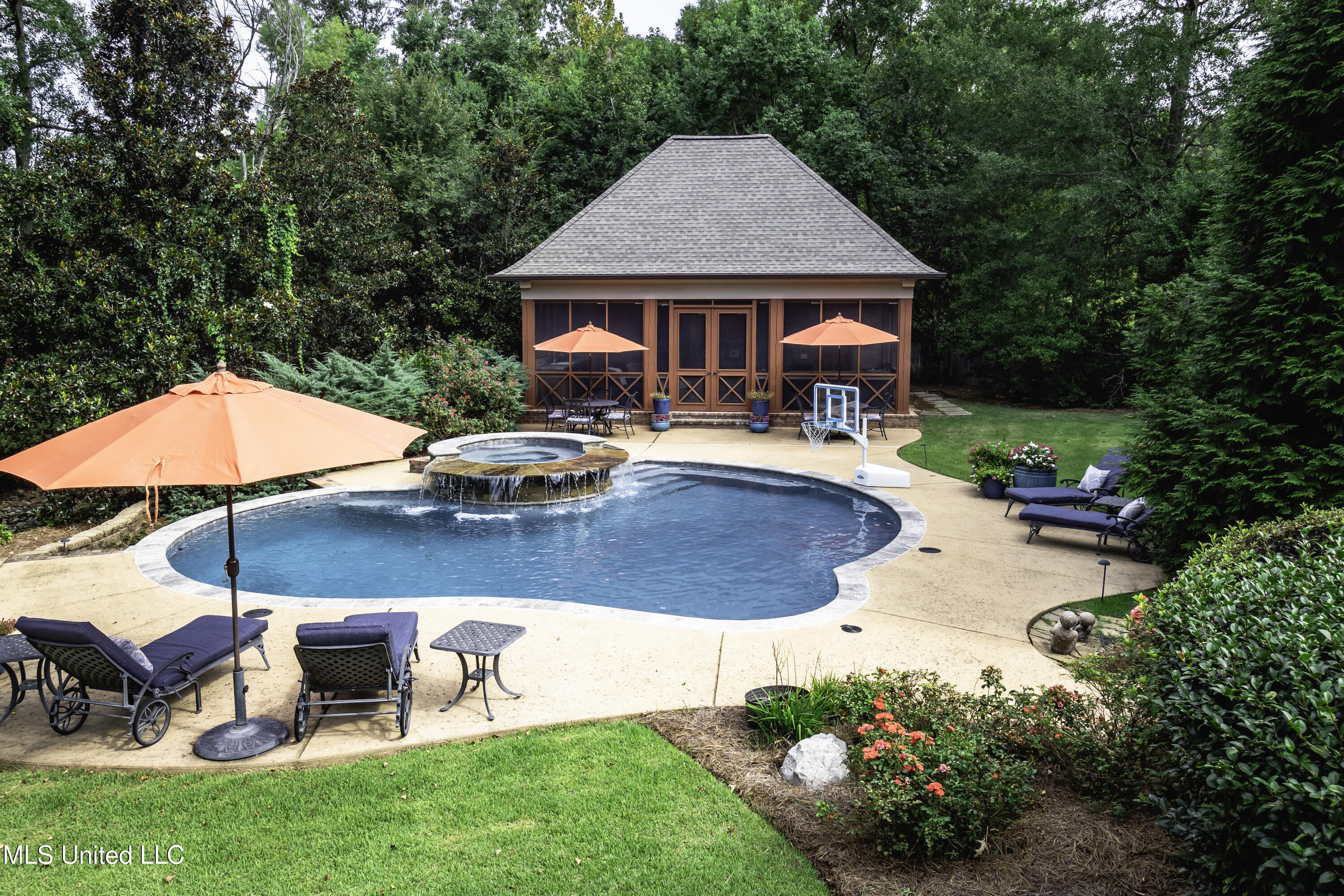 104 Cherry Laurel Court Ridgeland, MS 39157 - Photo 65 of 80 P8260005