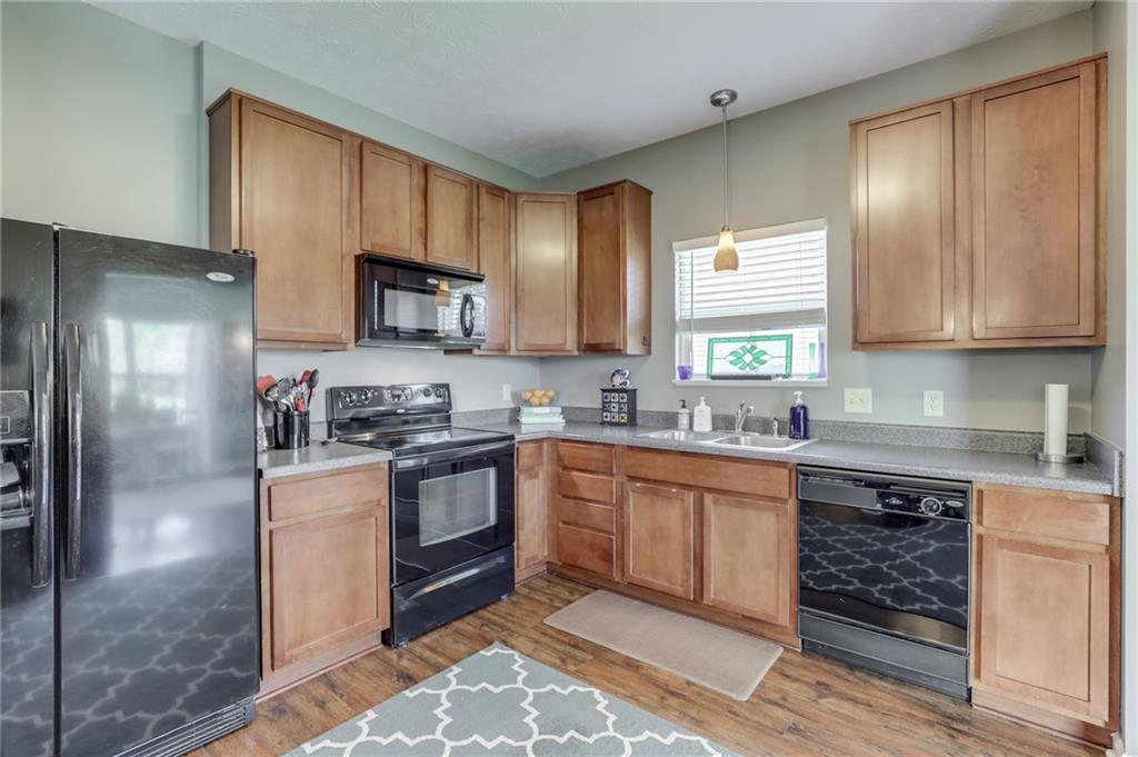 8010 Rambling Road Indianapolis, IN 46239 - Photo 16 of 38 Gallery Image 16