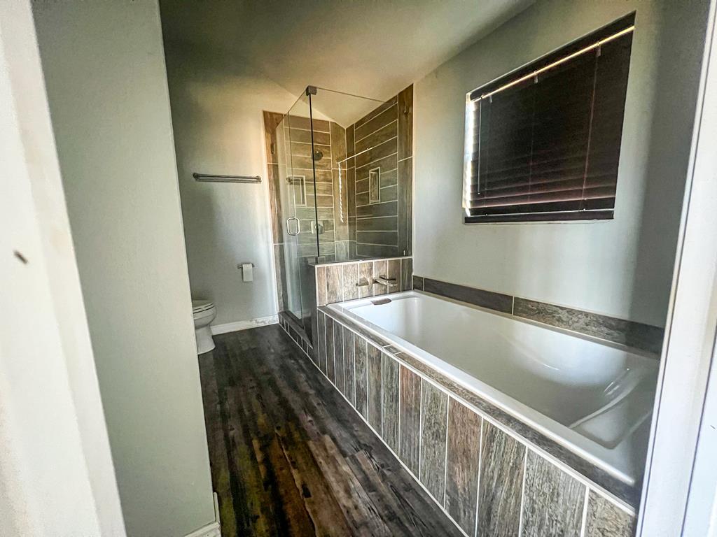 420 Ell Road Mountain Home, TX 78058 - Photo 12 of 17